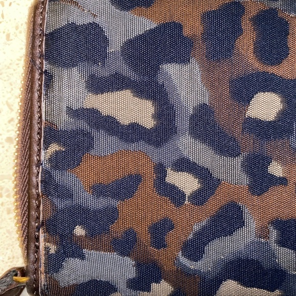 Roberto Cavalli animal print full size wallet - Picture 7 of 13